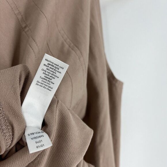 Athleta Farallon Romper Size Small Mocha Latte Sleeveless Shorts Stretch Knit - Picture 8 of 8